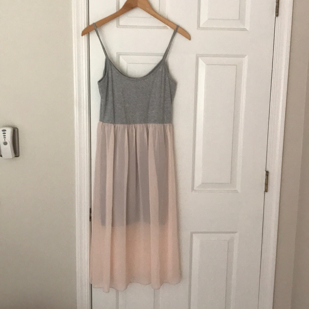 Gray and pink sleeveless dress